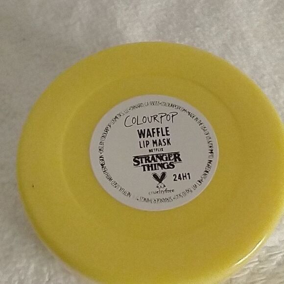 Waffle Makeup Duo - Picture 7 of 8